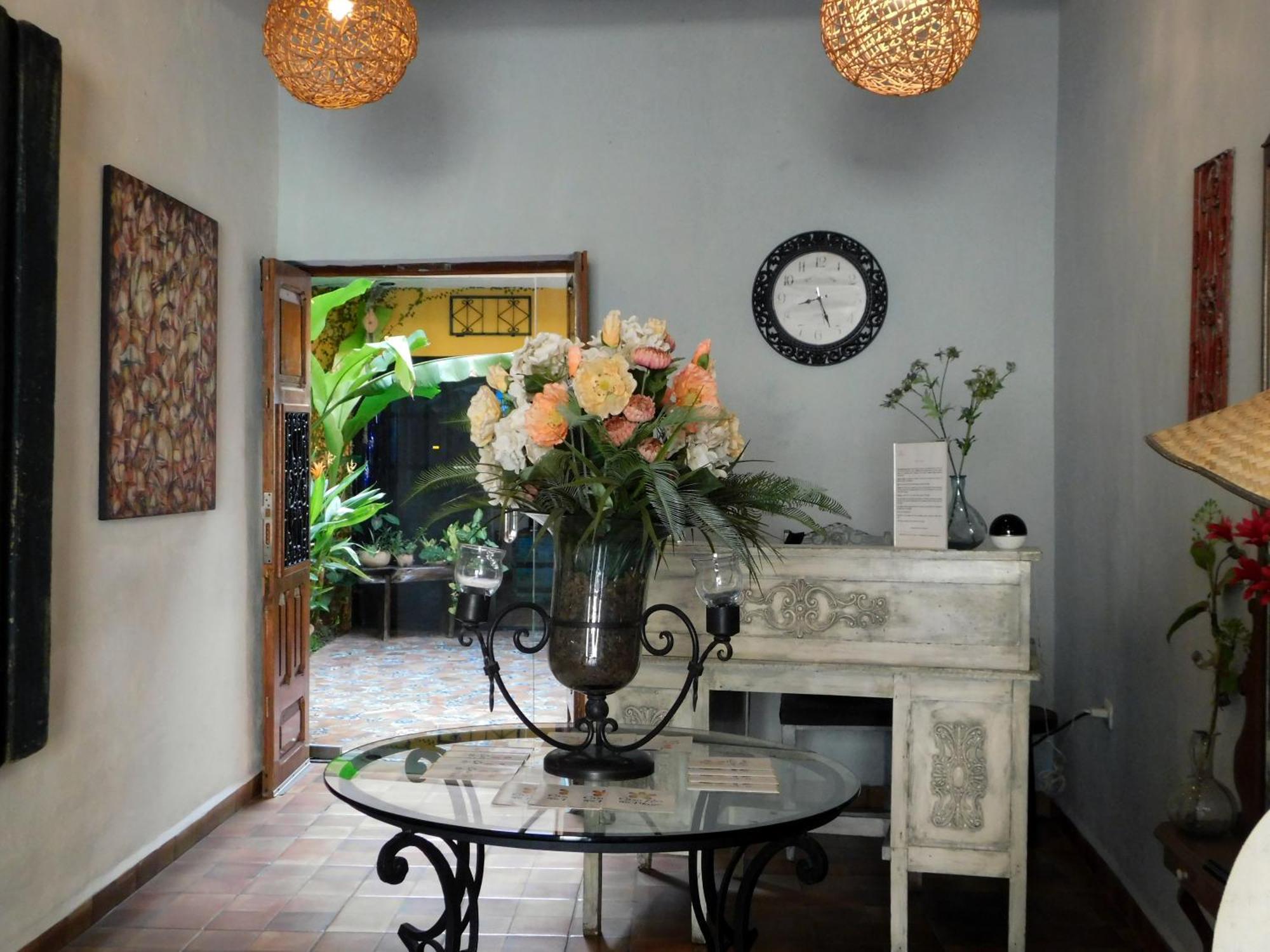Hotel Boutique Casa Flor De Mayo Меріда Екстер'єр фото